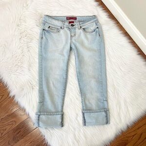 Vintage Y2K capri jeans by Red Rivet 🦋